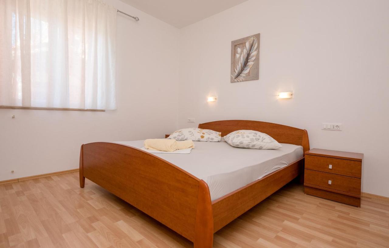 Apartments Silvana In Kampor Exteriér fotografie